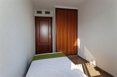 фото отеля Pio XII Apartments Valencia