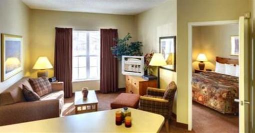 фото отеля CrestHill Suites Albany