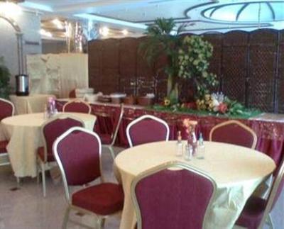 фото отеля Refaaf Al Azizia Hotel