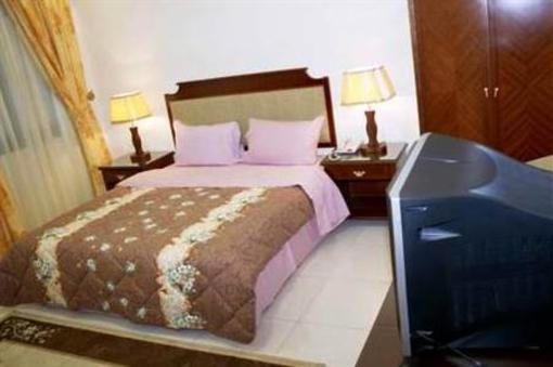 фото отеля Refaaf Al Azizia Hotel