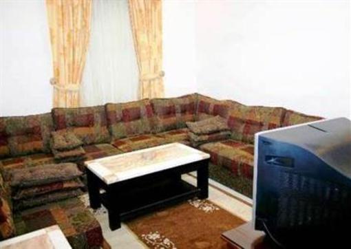 фото отеля Refaaf Al Azizia Hotel