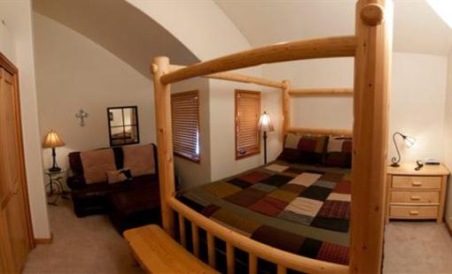 фото отеля Deer Lake Village at Snow Park Condominiums Park City