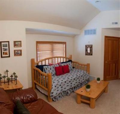 фото отеля Deer Lake Village at Snow Park Condominiums Park City