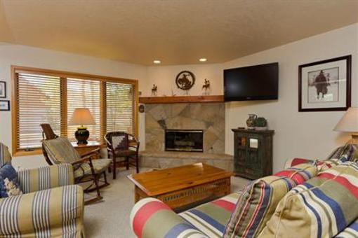 фото отеля Deer Lake Village at Snow Park Condominiums Park City