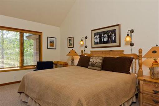 фото отеля Deer Lake Village at Snow Park Condominiums Park City