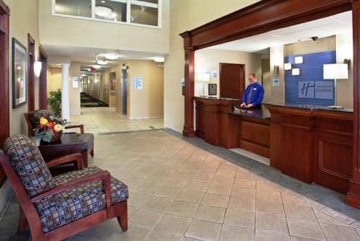 фото отеля Holiday Inn Express Grove City-Prime Outlet Mall