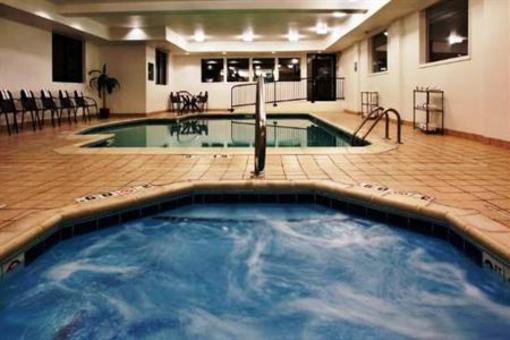 фото отеля Holiday Inn Express Grove City-Prime Outlet Mall