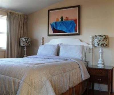 фото отеля Gower Street House Bed and Breakfast