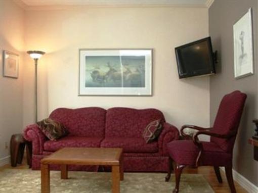 фото отеля Gower Street House Bed and Breakfast