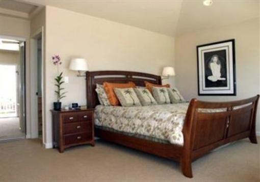 фото отеля Garden Gate Bed & Breakfast Lahaina