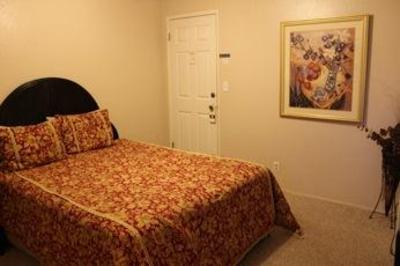 фото отеля Garden Gate Bed & Breakfast Lahaina