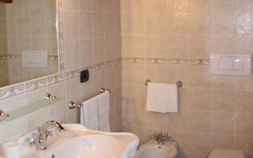 фото отеля L'Antico Borgo Bed & Breakfast Levanto