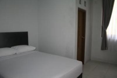 фото отеля Campus Inn Yogyakarta
