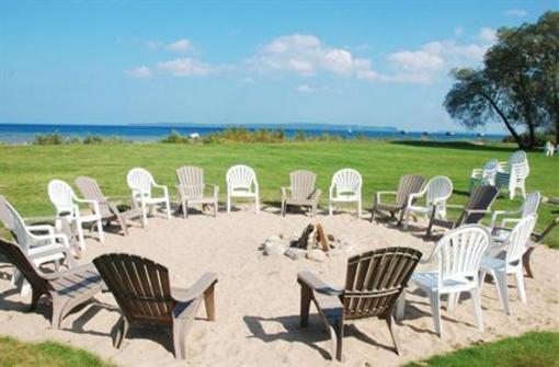 фото отеля Best Western Plus Harbour Pointe Lakefront