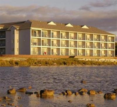 фото отеля Best Western Plus Harbour Pointe Lakefront