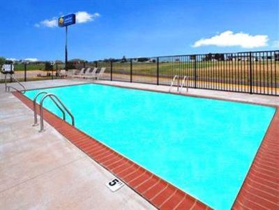 фото отеля Comfort Inn & Suites Elk City