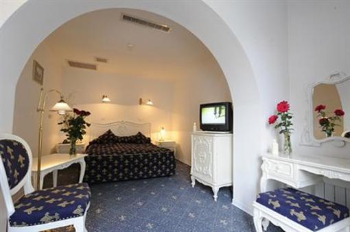 фото отеля Hotel Phoenix Vata de Jos