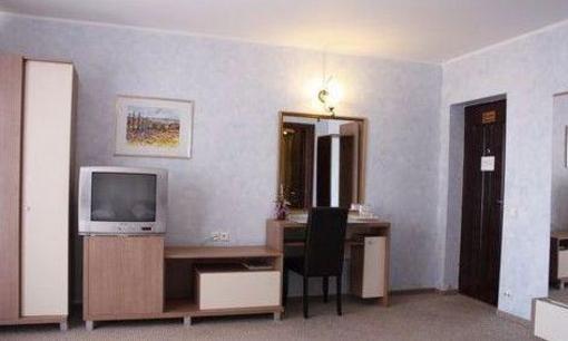 фото отеля Complex Turistic Max International Hotel Rasnov