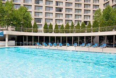 фото отеля The Westin Crown Center
