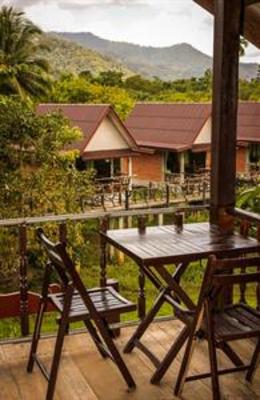 фото отеля Khao Sok Smiley Bungalow