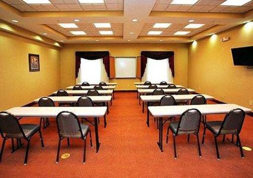 фото отеля Comfort Suites Waycross