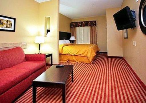 фото отеля Comfort Suites Waycross