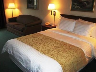 фото отеля Country Inn River Falls
