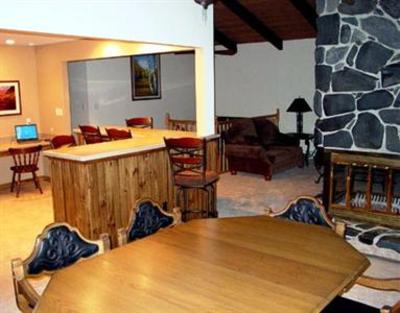 фото отеля Gunnison Lodging Company