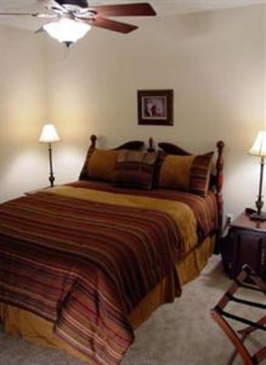 фото отеля Gunnison Lodging Company