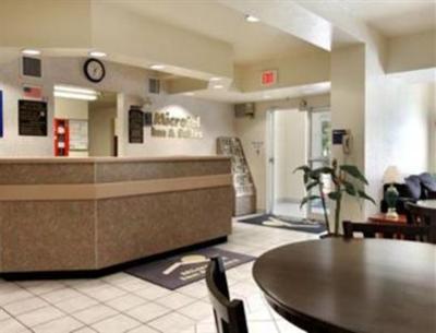 фото отеля Microtel Inn & Suites Tampa