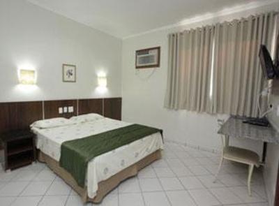фото отеля Hotel Araucaria