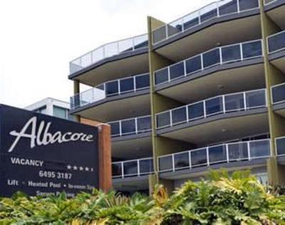 фото отеля Albacore Apartments