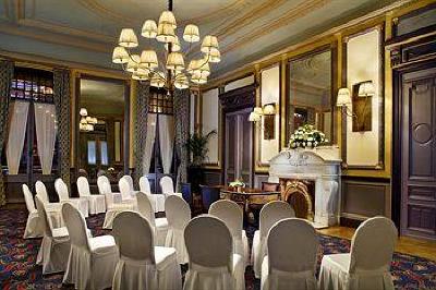 фото отеля Hotel Des Indes, a Luxury Collection Hotel