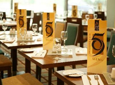 фото отеля Aston Hotel Sheffield Rotherham