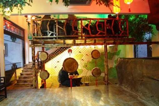 фото отеля Yangzhou Ge Garden International Youth Hostel