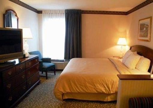 фото отеля Comfort Suites Carlisle (Pennsylvania)