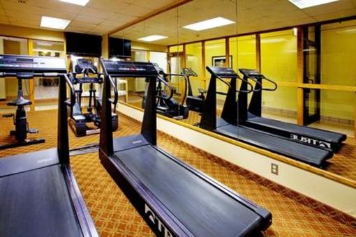 фото отеля Holiday Inn Express San Antonio Airport