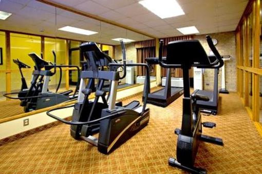 фото отеля Holiday Inn Express San Antonio Airport