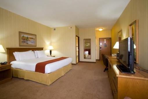 фото отеля Holiday Inn Express San Antonio Airport