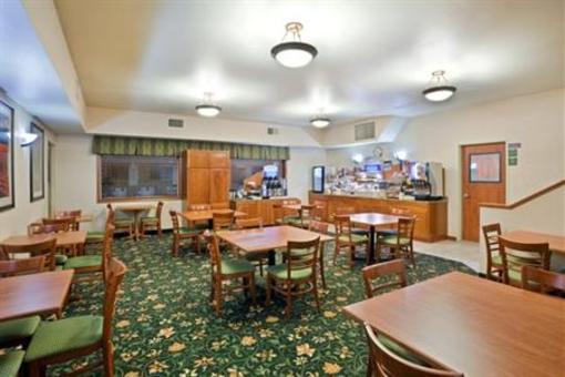 фото отеля Holiday Inn Express Hotel & Suites Burlington