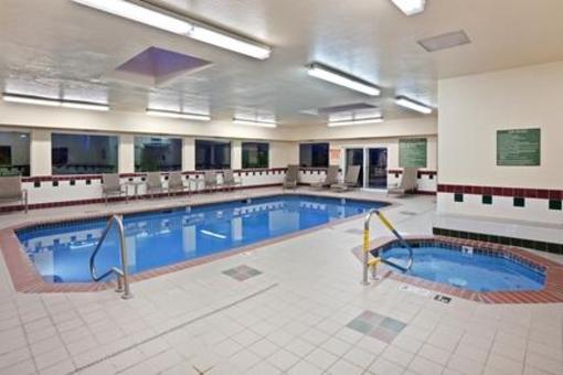 фото отеля Holiday Inn Express Hotel & Suites Burlington