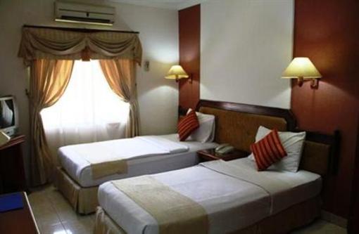 фото отеля Puri Jaya Hotel Jakarta