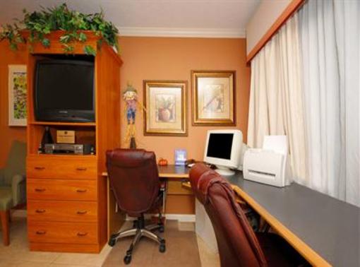фото отеля BEST WESTERN Four Seasons South