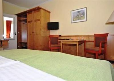 фото отеля Godewind Hotel und Restaurant