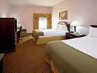 фото отеля Holiday Inn Express Hotel & Suites Milford (Ohio)