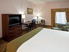 фото отеля Holiday Inn Express Hotel & Suites Milford (Ohio)