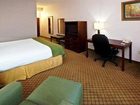 фото отеля Holiday Inn Express Hotel & Suites Milford (Ohio)