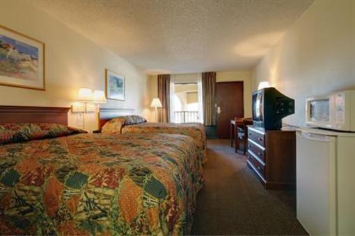 фото отеля Americas Best Value Inn St. Augustine Beach