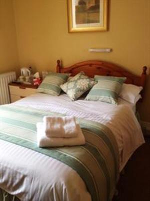 фото отеля Edgcumbe Guest House