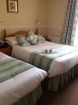 фото отеля Edgcumbe Guest House